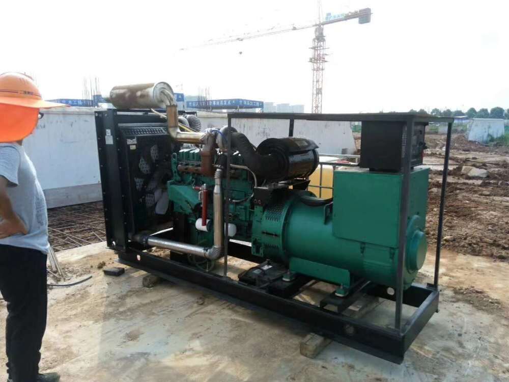 玉柴發(fā)電機(jī)組300kw